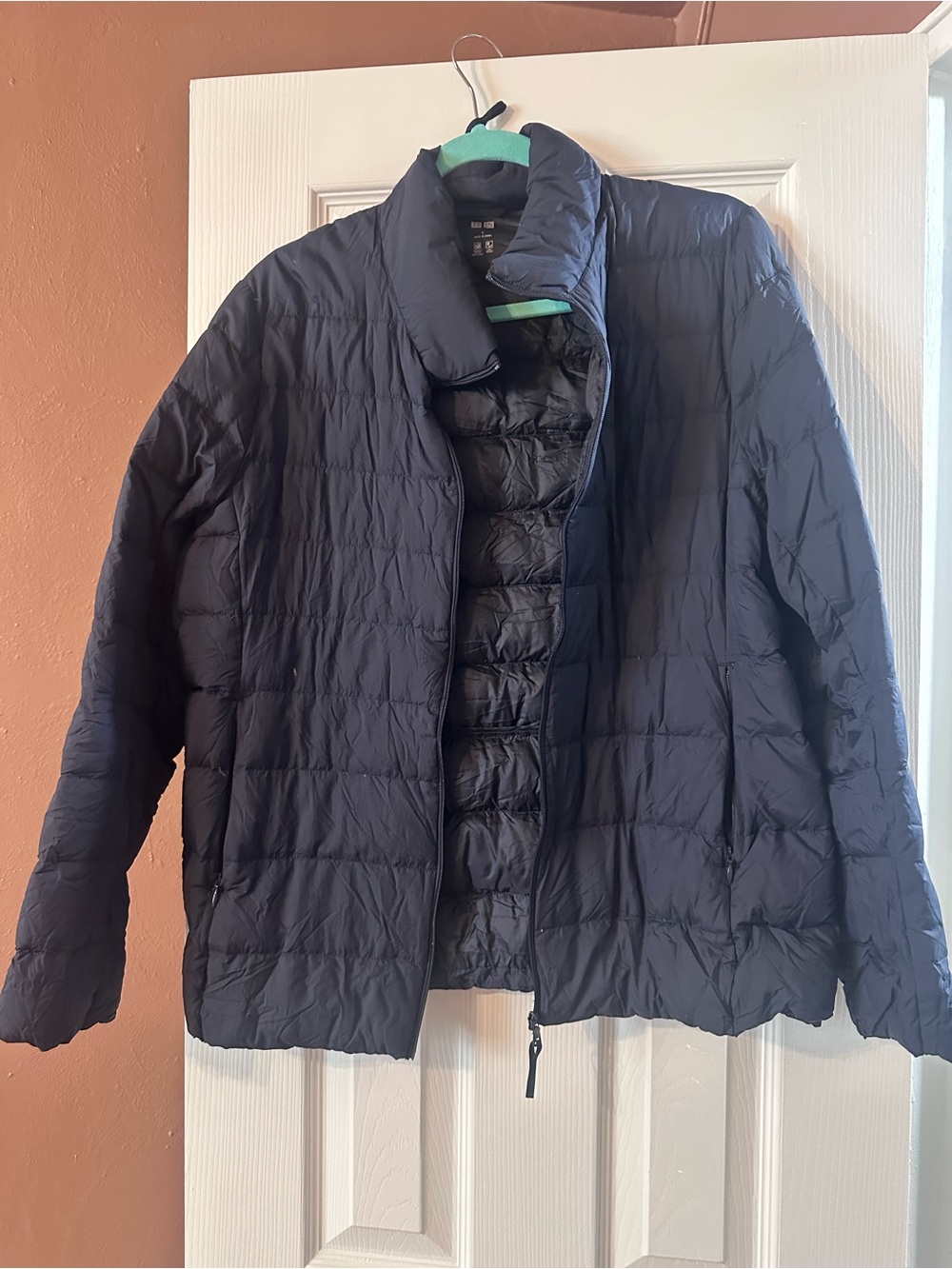 Women’s  Navy Quilted Packable Jacket Size L